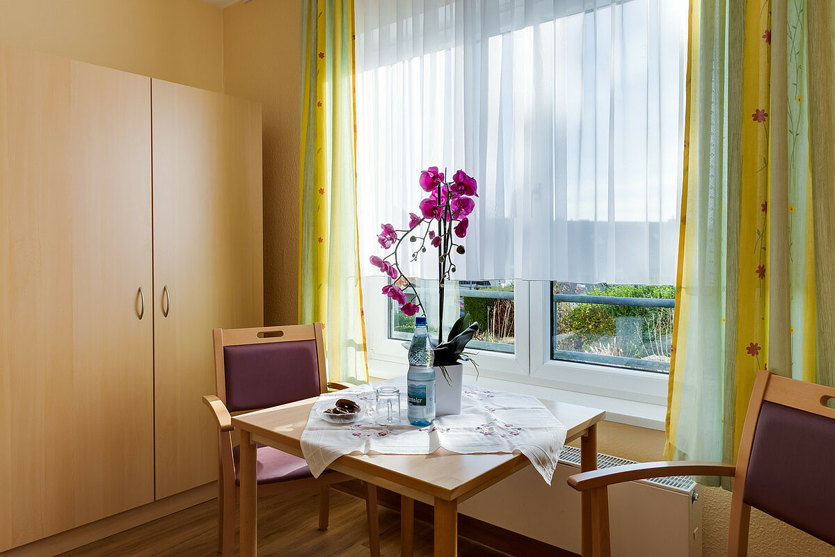 Bewohnerzimmer im Pflegezentrum Bergeck in Kürten